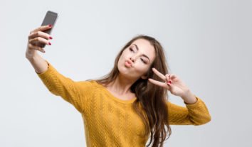 Não faça mais selfies antes de ler essas 9 dicas para turbiná-las