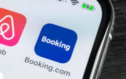 Airbnb ou Booking: saiba como funciona cada opção