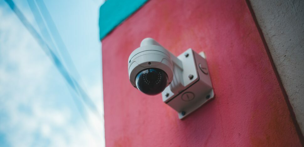 5 opções de câmeras de segurança tecnológicas e de fácil instalação